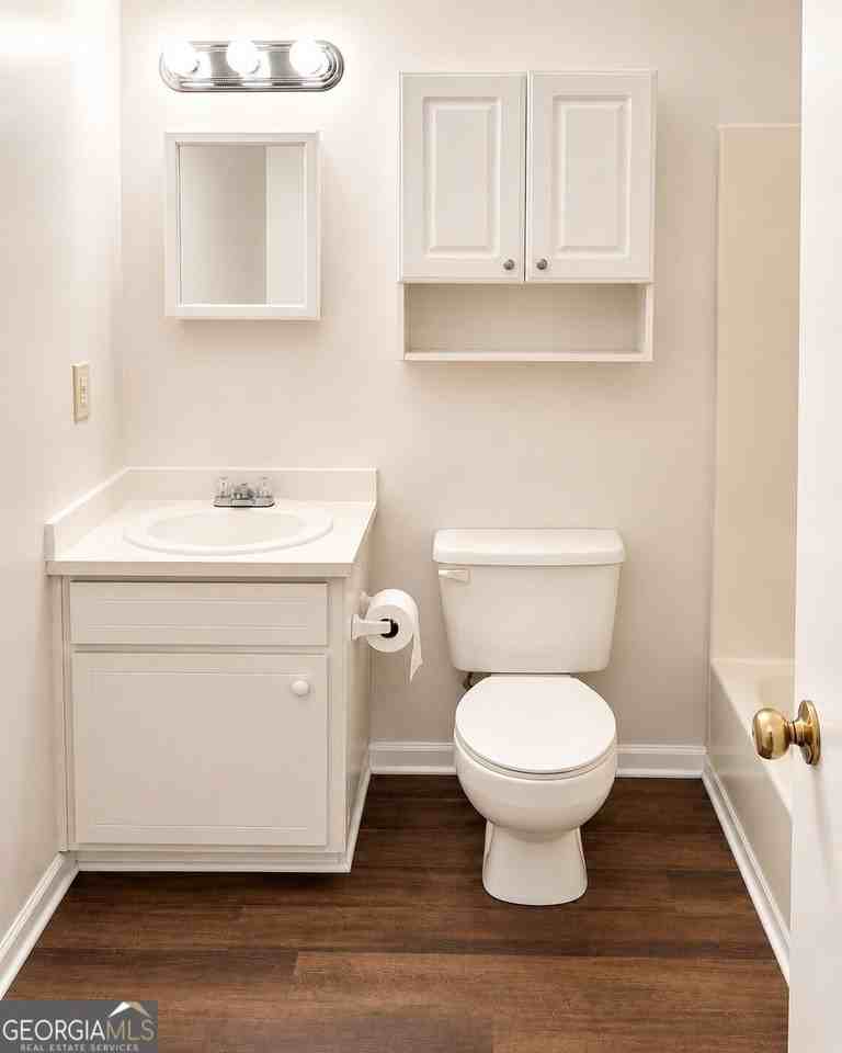 341 Freeport Dr - Photo 5 of 8