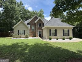 featured image of 158 River Park Cir