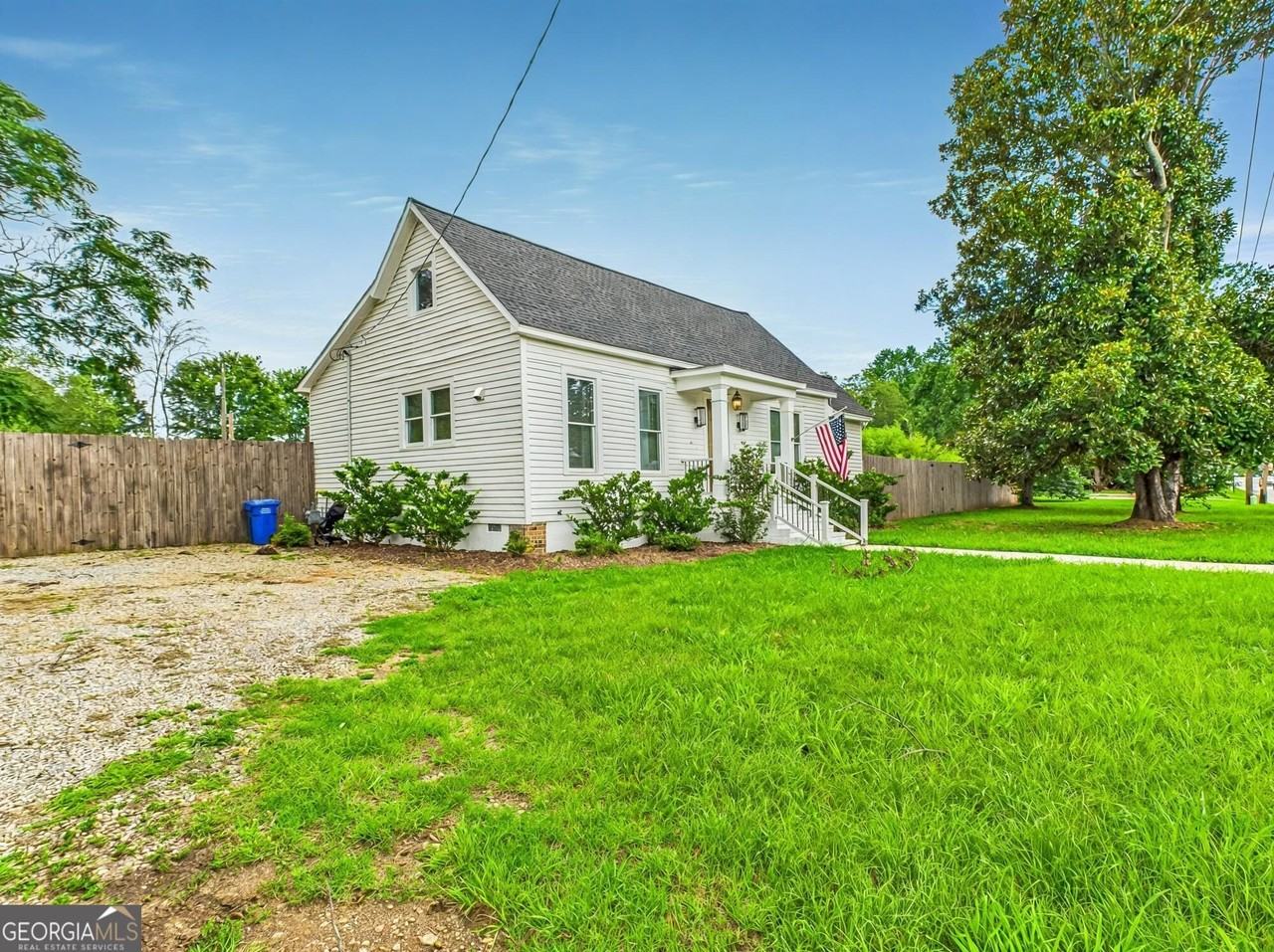 4970 Macon Hwy - Photo 2 of 19