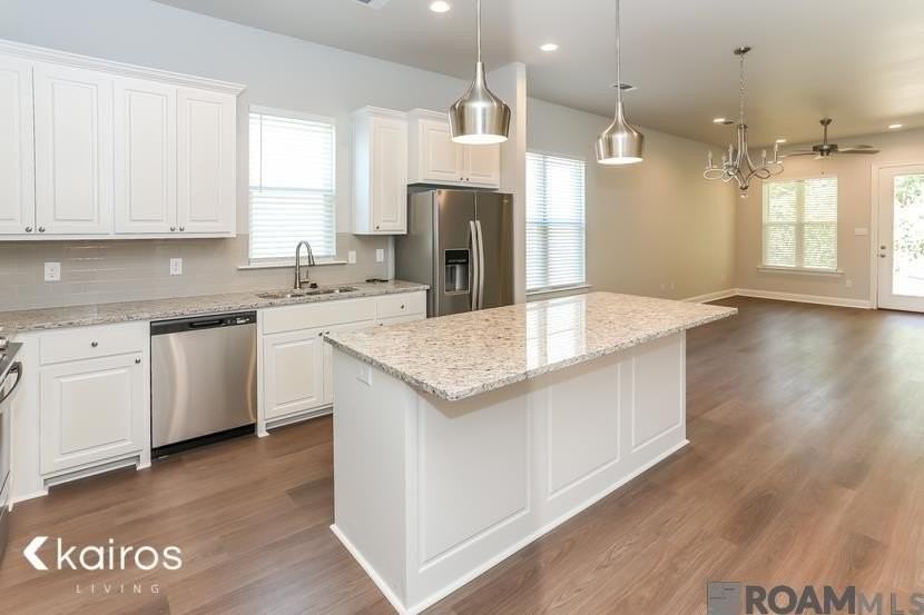 15713 Boothy Ln - Photo 5 of 15