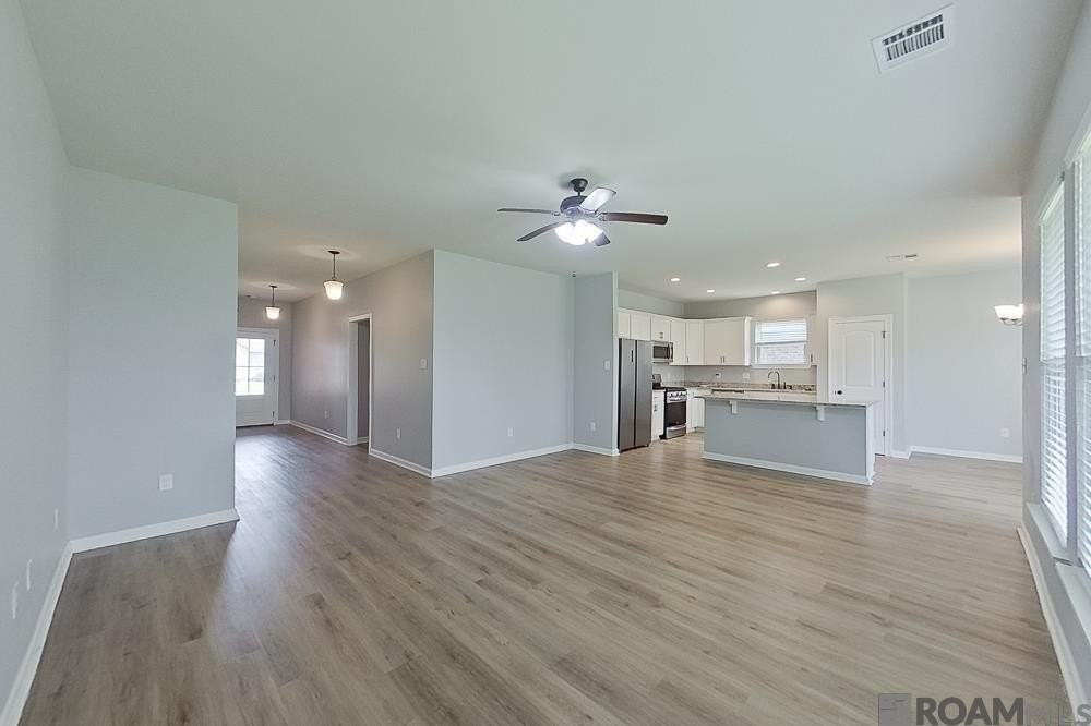 109 Alpine Meadows Ln - Photo 3 of 21
