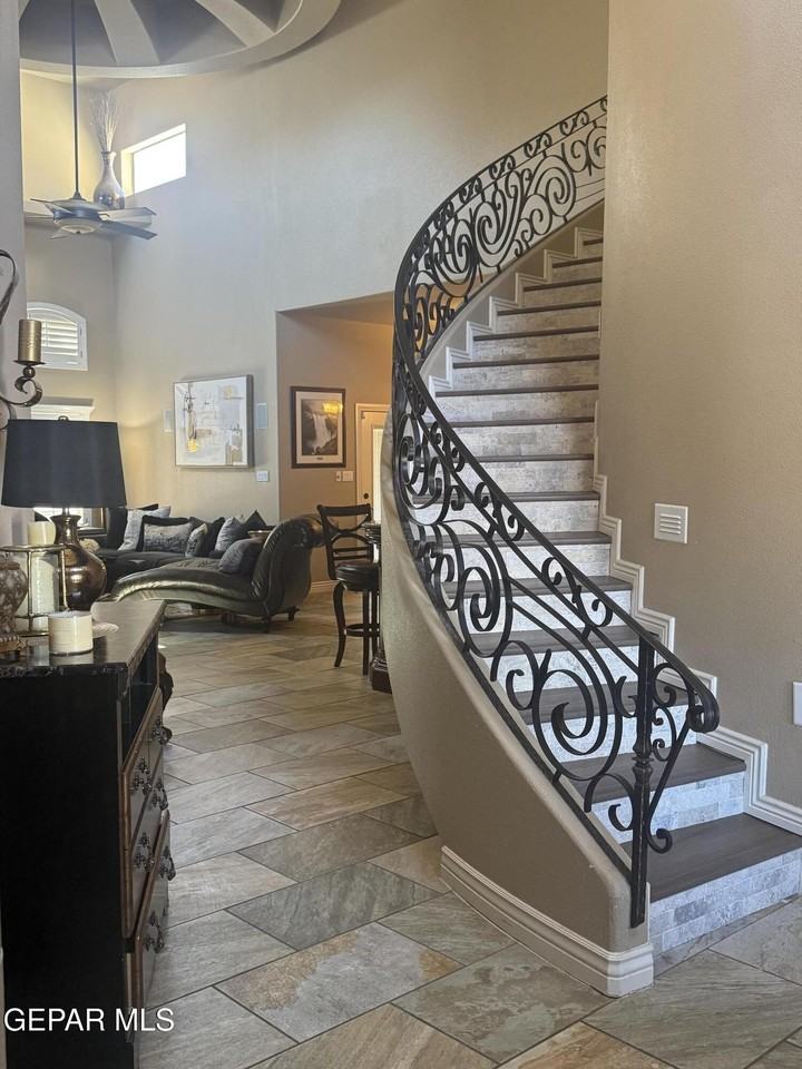 7248 Canyon Wren Ave - Photo 6 of 38