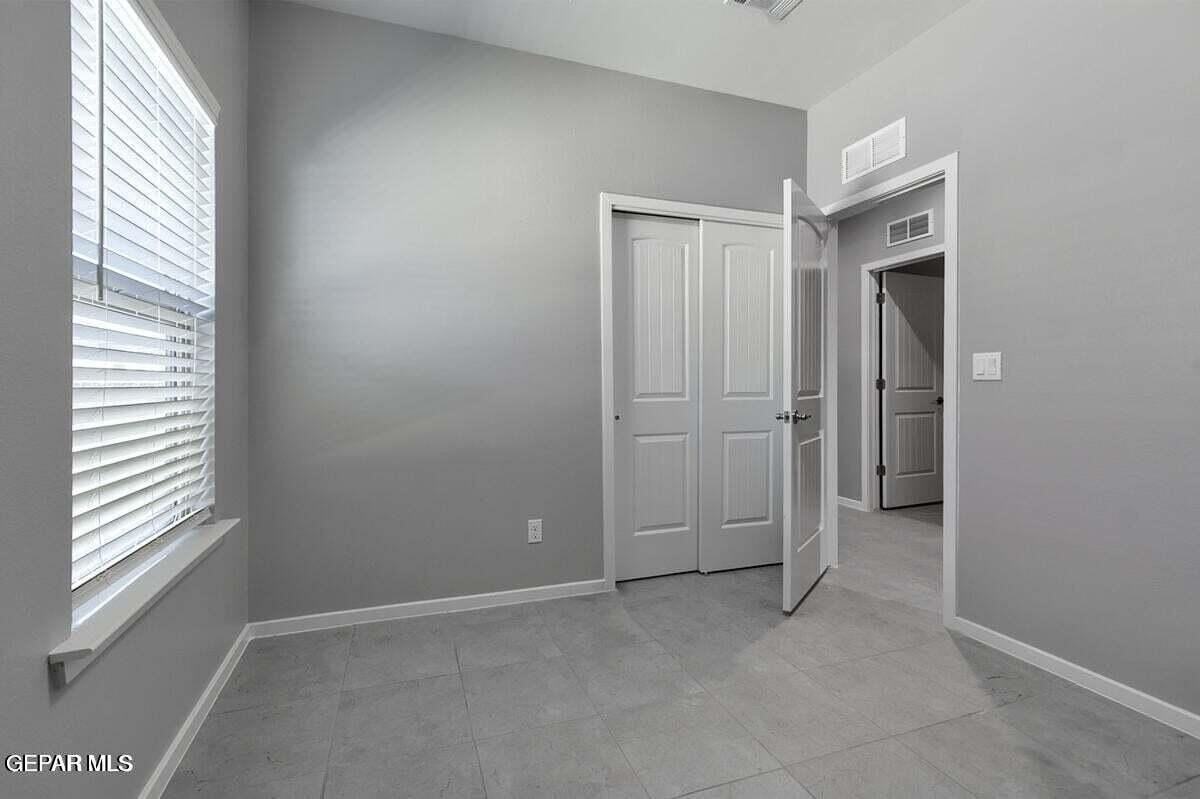 515 Dusk View St #A - Photo 7 of 8