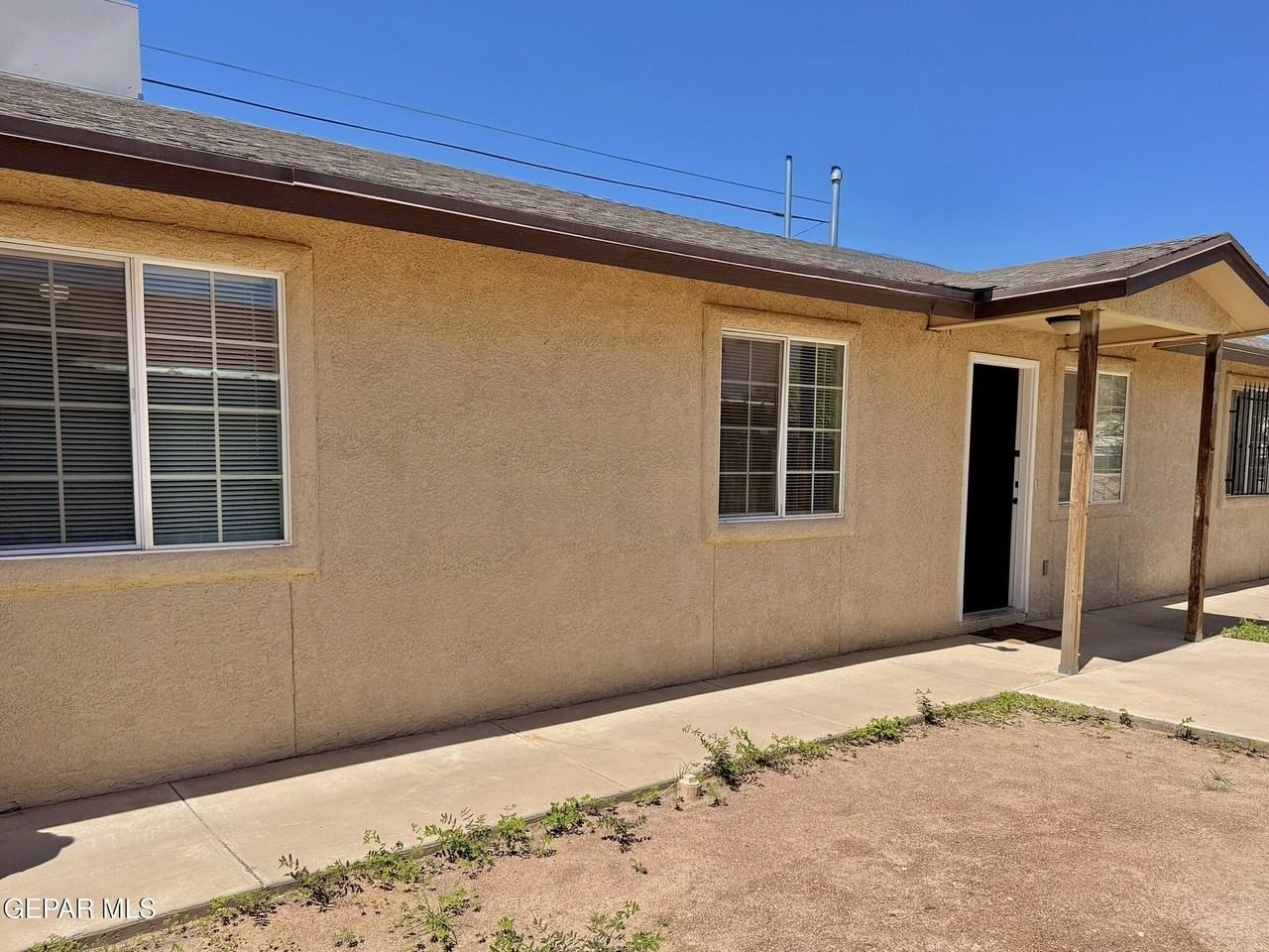 13373 Greendale Dr #B - Photo 3 of 18