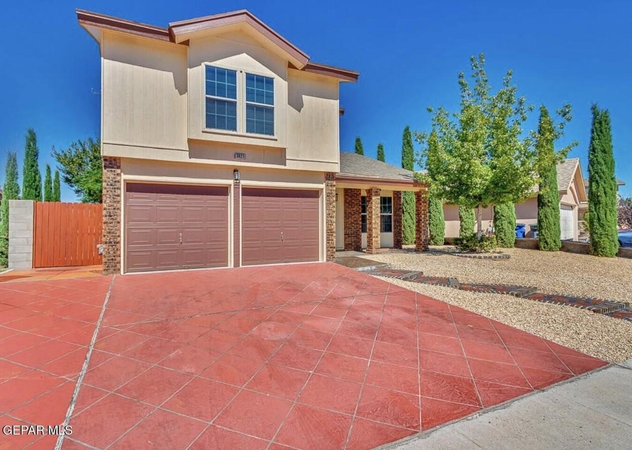 3821 Tierra Fiji Ln - Photo 2 of 27