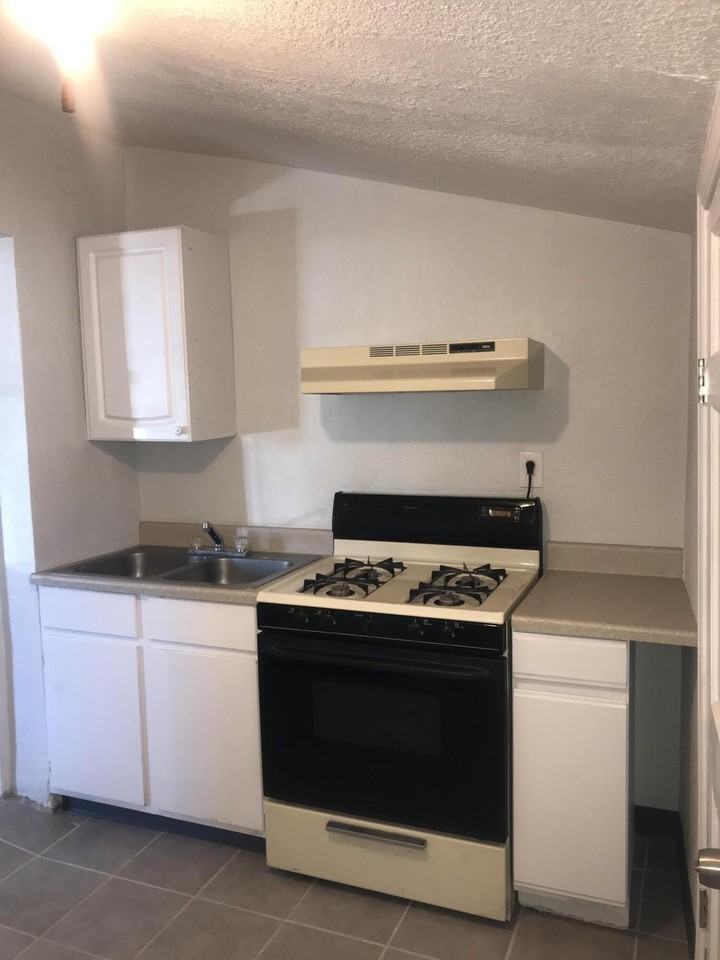 3111 Durazno Ave #3 - Photo 2 of 7