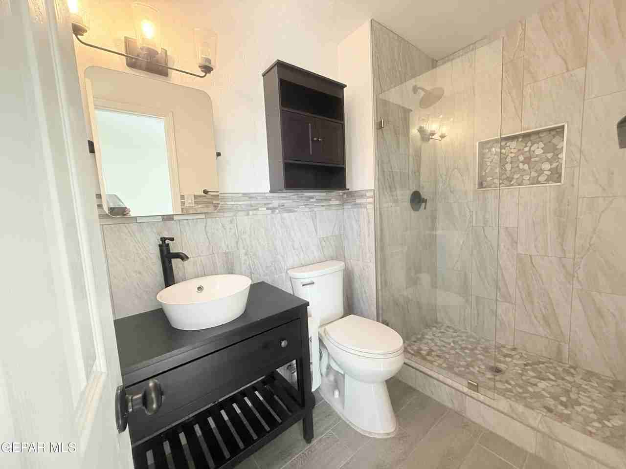 1541 Bessemer Dr - Photo 7 of 21