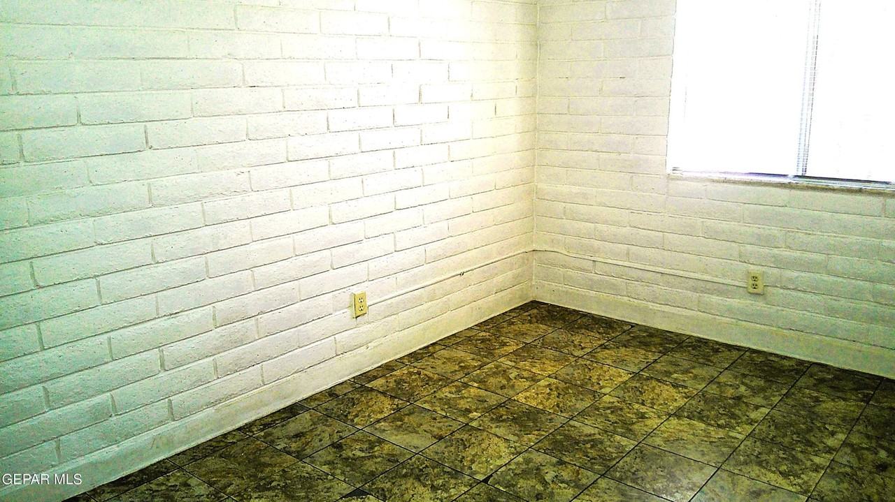 3022 E Glen Dr #A - Photo 5 of 15