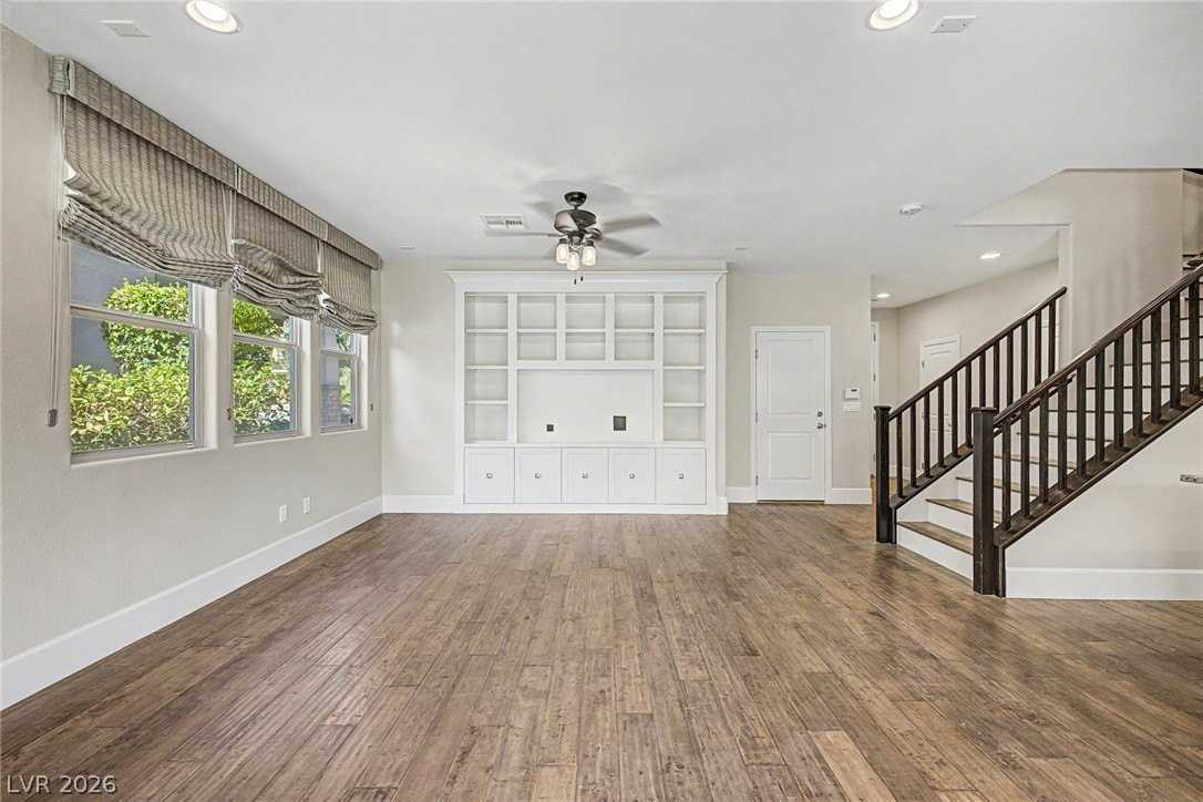 5485 Bristol Grove Ln - Photo 5 of 26