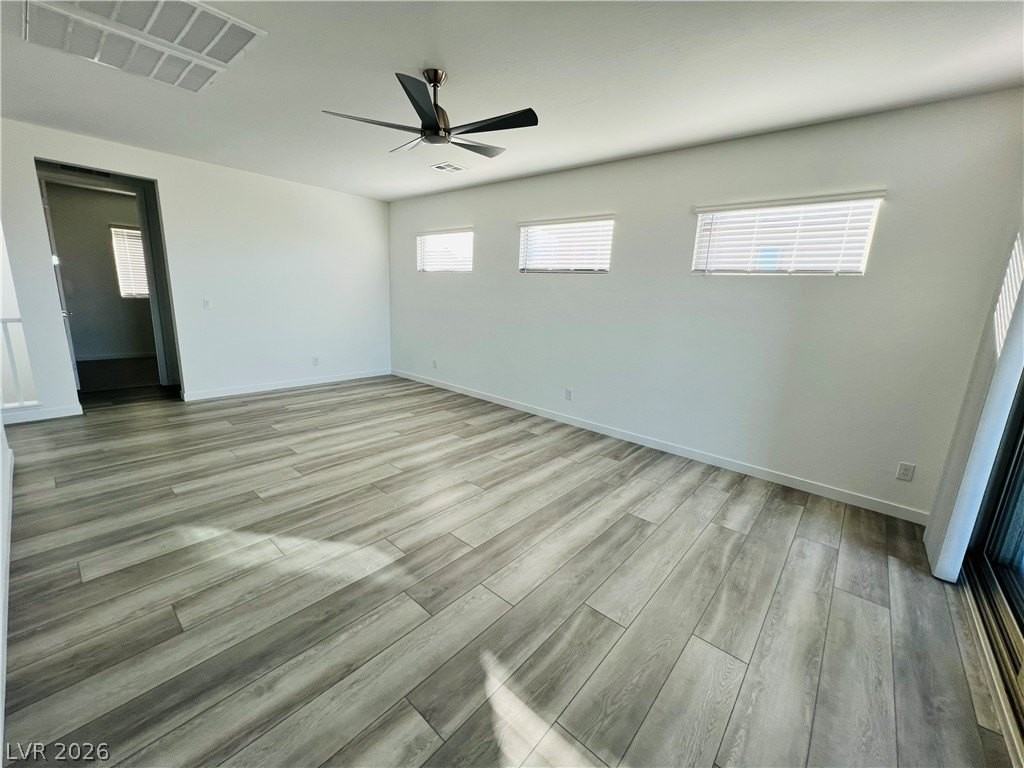 758 Spirit Lake St - Photo 5 of 30