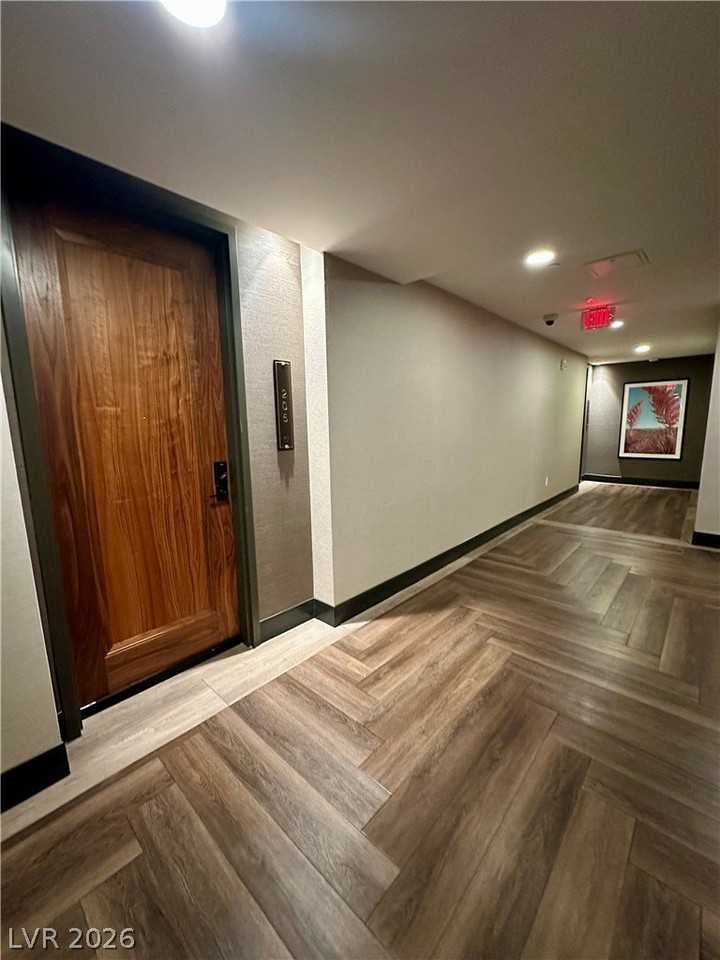 2460 Serene Ave #205 - Photo 3 of 26
