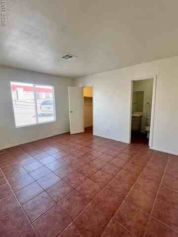 519 Fir St #D - Photo 7 of 13