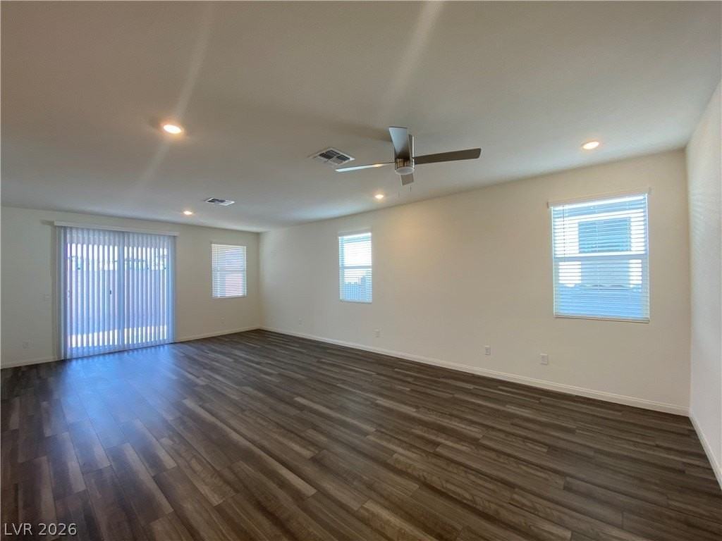 4231 Scarlet Cob Ave - Photo 4 of 43