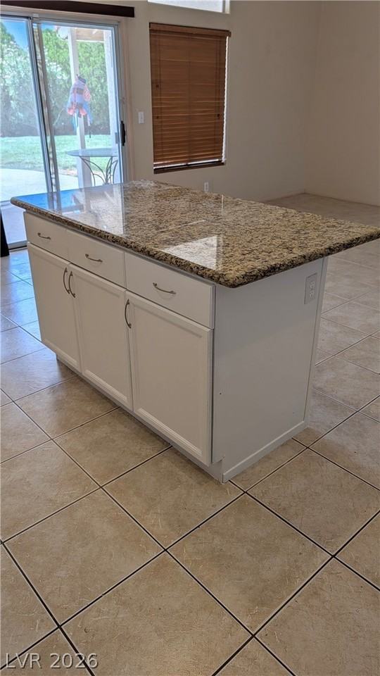 160 Channel Dr - Photo 5 of 20