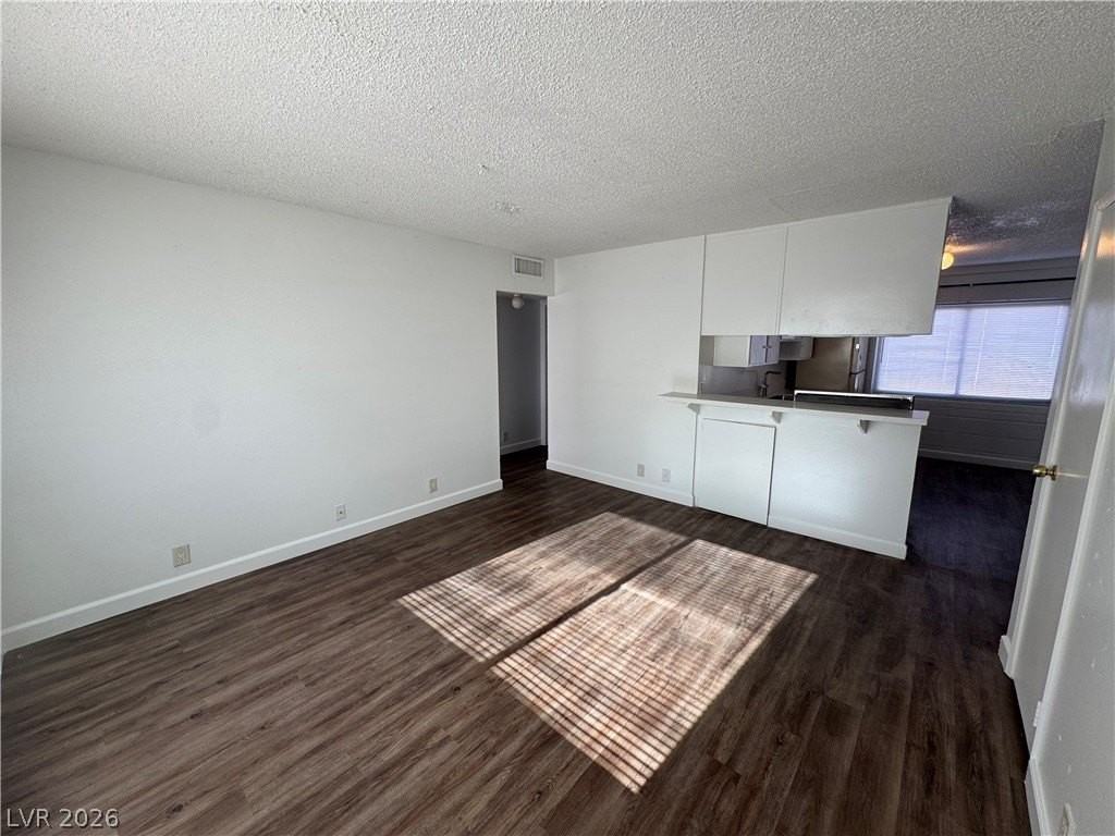 206 Kola St #3 - Photo 4 of 21