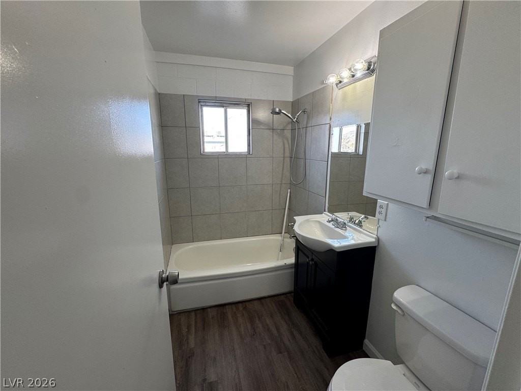 206 Kola St #3 - Photo 6 of 21