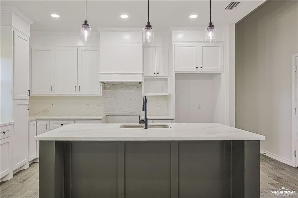 2602 Sunrise Ln - Photo 4 of 16