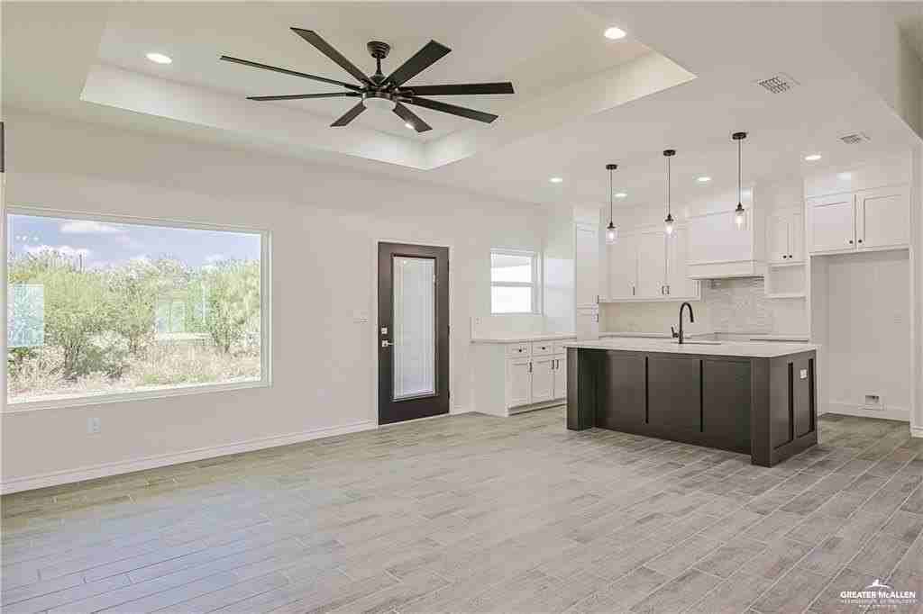 2602 Sunrise Ln - Photo 7 of 16