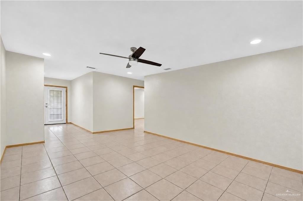 1211 Chris Cir #A - Photo 2 of 19