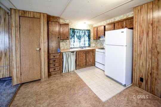 1433 Upper Pinal Creek Rd #3 - Photo 5 of 11