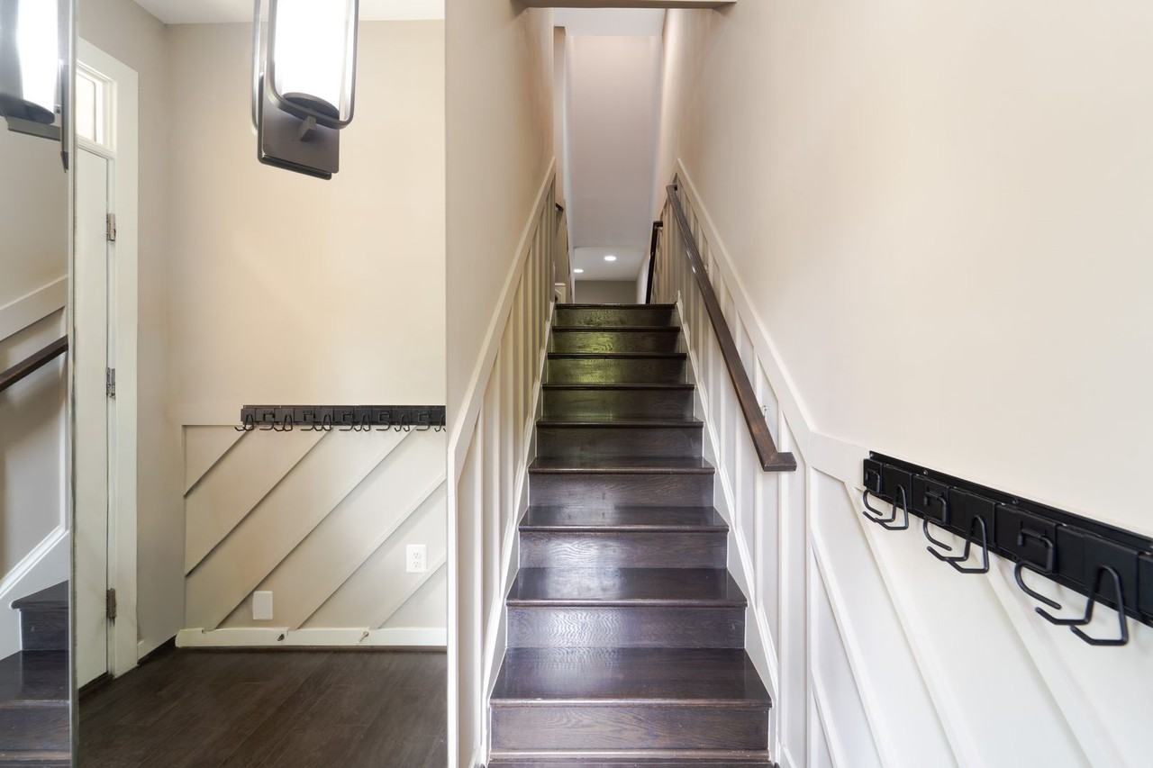 10225 Hilltop Ascent Dr - Photo 4 of 50