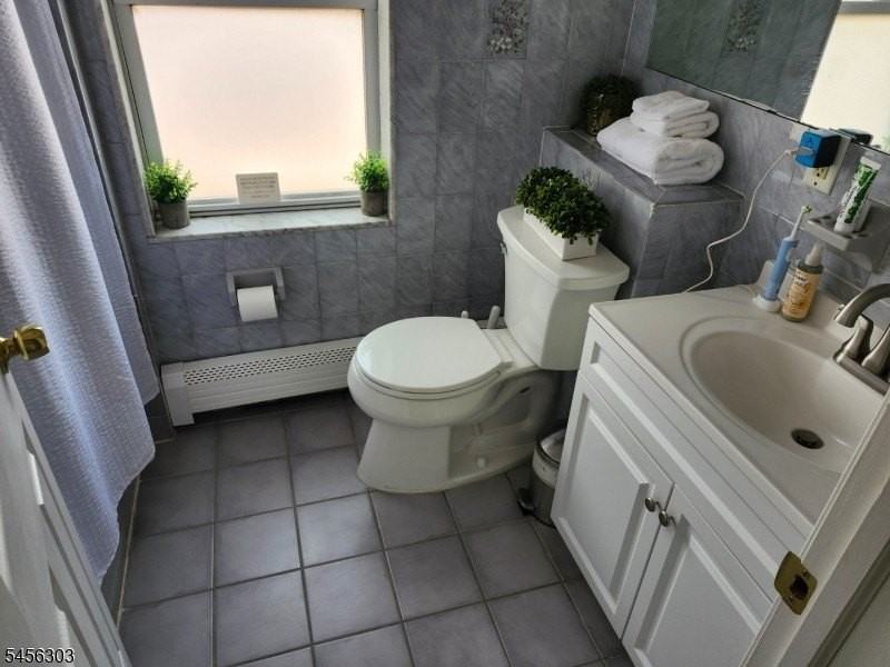 373 Main St - Photo 7 of 11