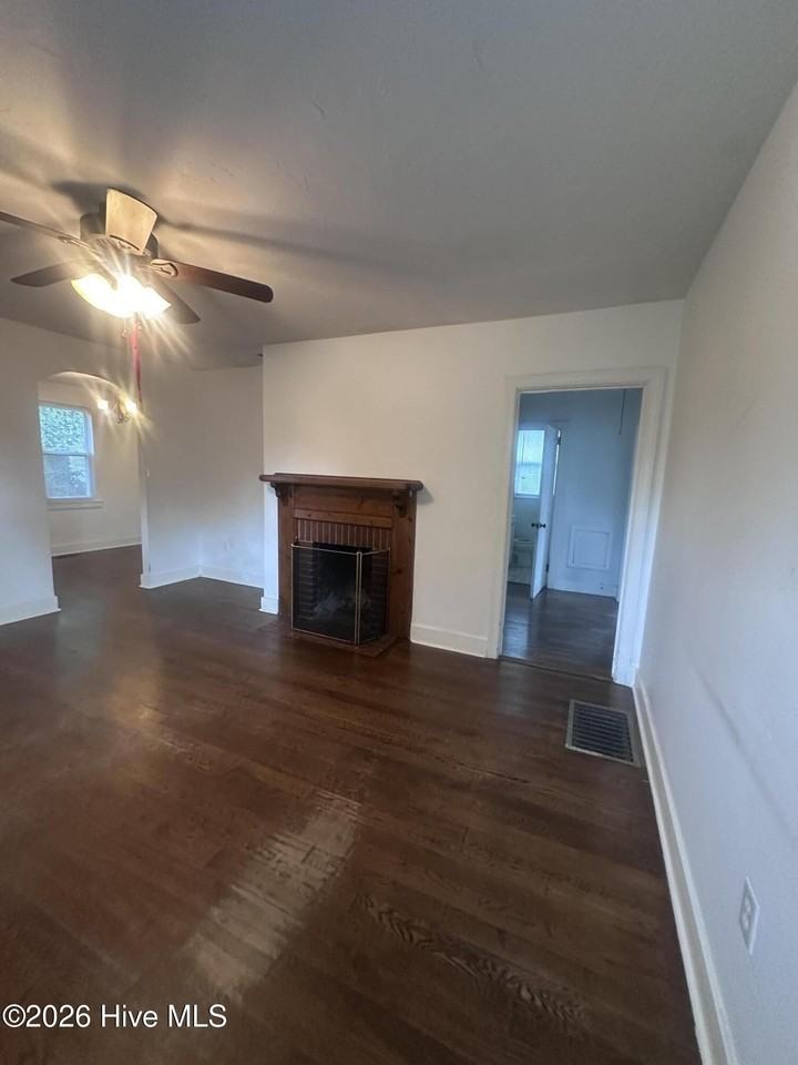 1508 Pendleton Rd - Photo 4 of 16