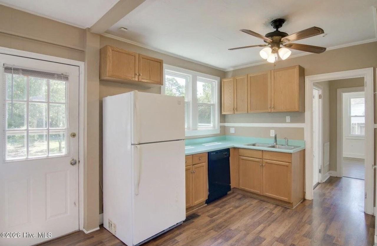 1508 Pendleton Rd - Photo 6 of 16