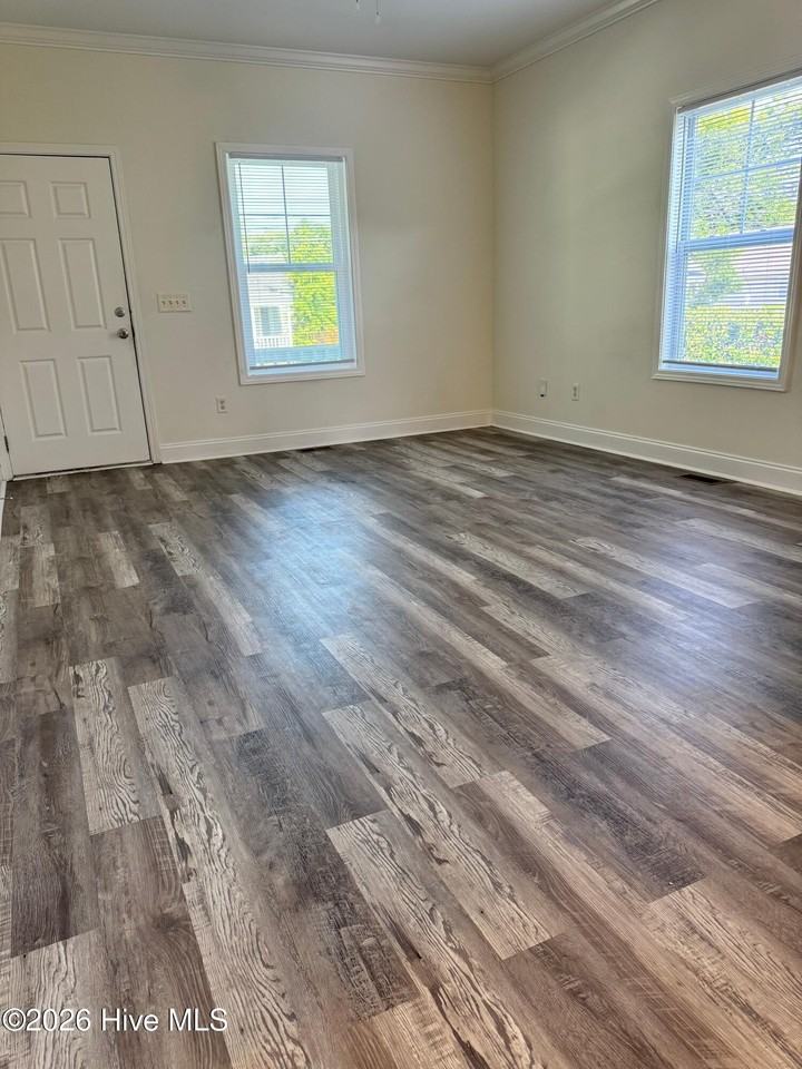 308 N 30th St - Photo 2 of 25