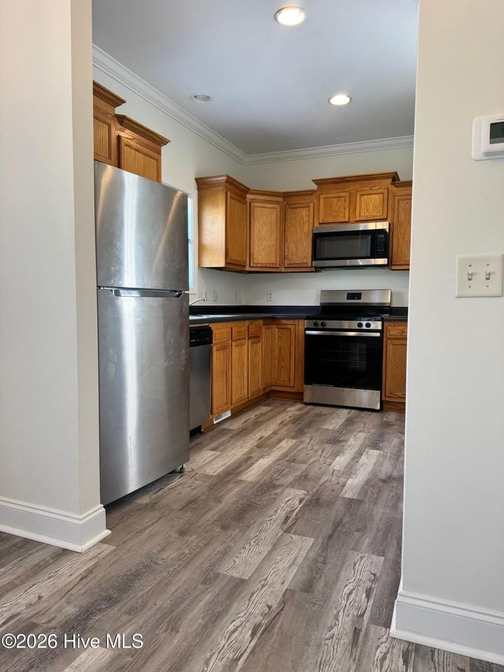 308 N 30th St - Photo 4 of 25