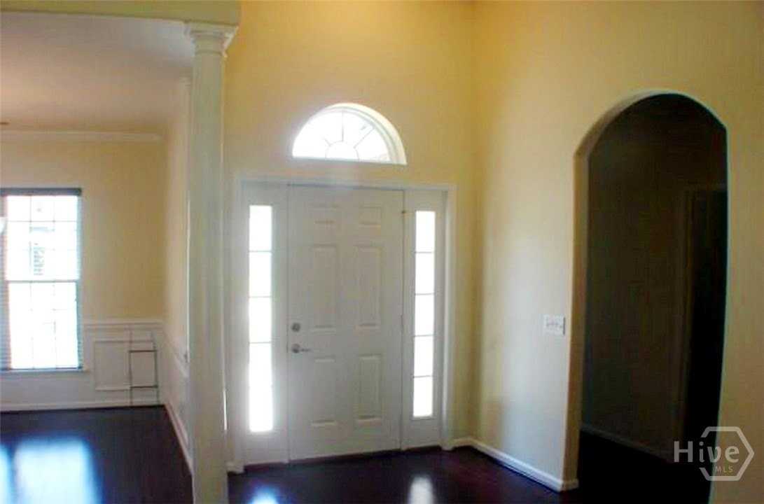 216 Carlisle Way - Photo 2 of 50