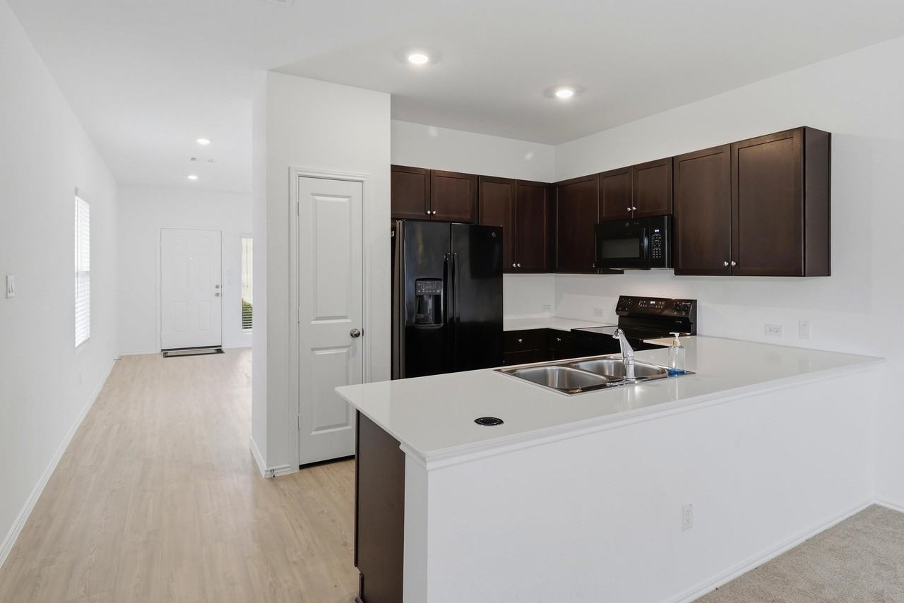 117 Grey Slate Ave - Photo 5 of 29