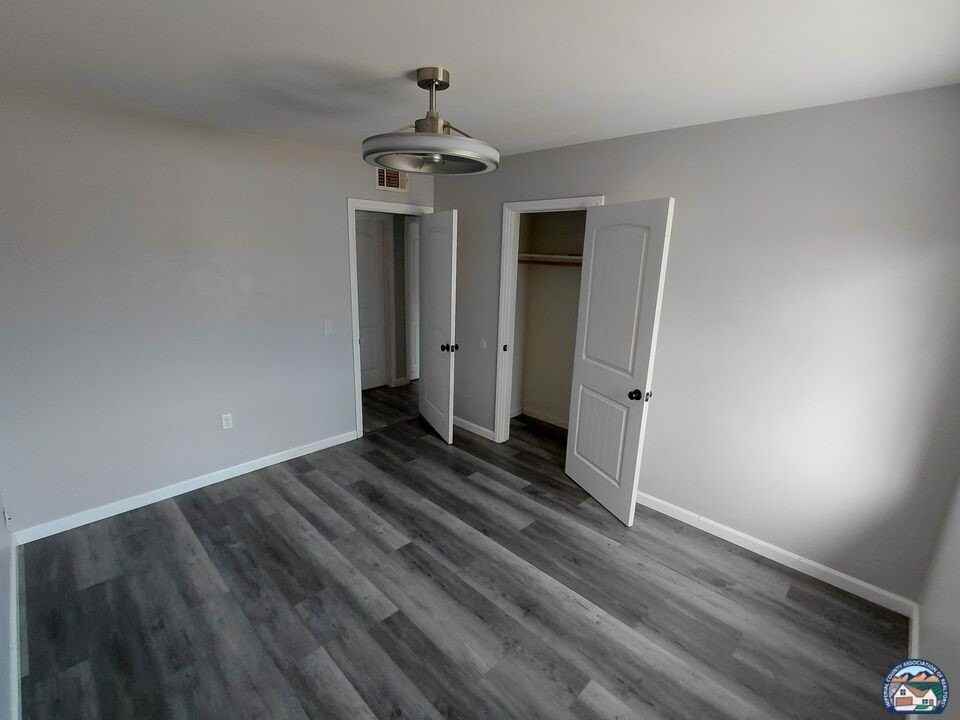 1190 Ocotillo Dr - Photo 7 of 20