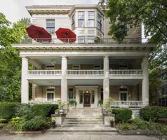 featured image of 25 Hampton Ct #7