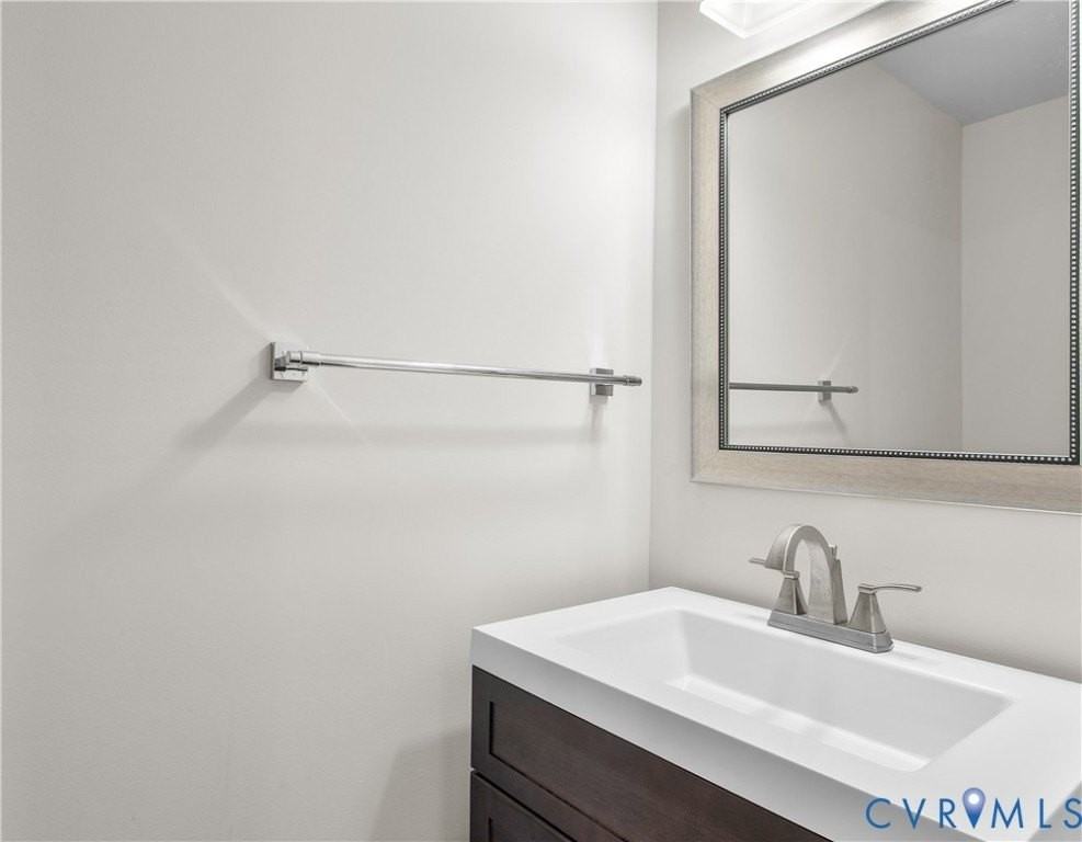 341 Crofton Village Ter - Photo 6 of 31