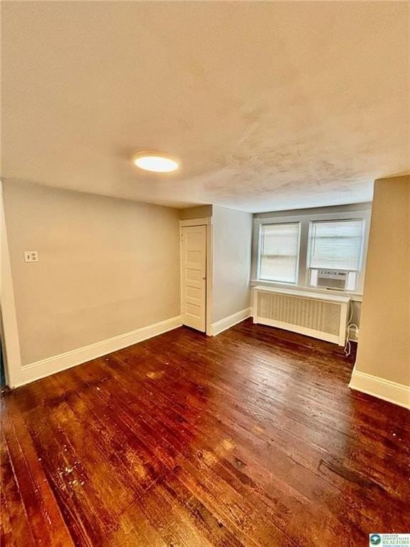 1840 Fairview Ave - Photo 4 of 11