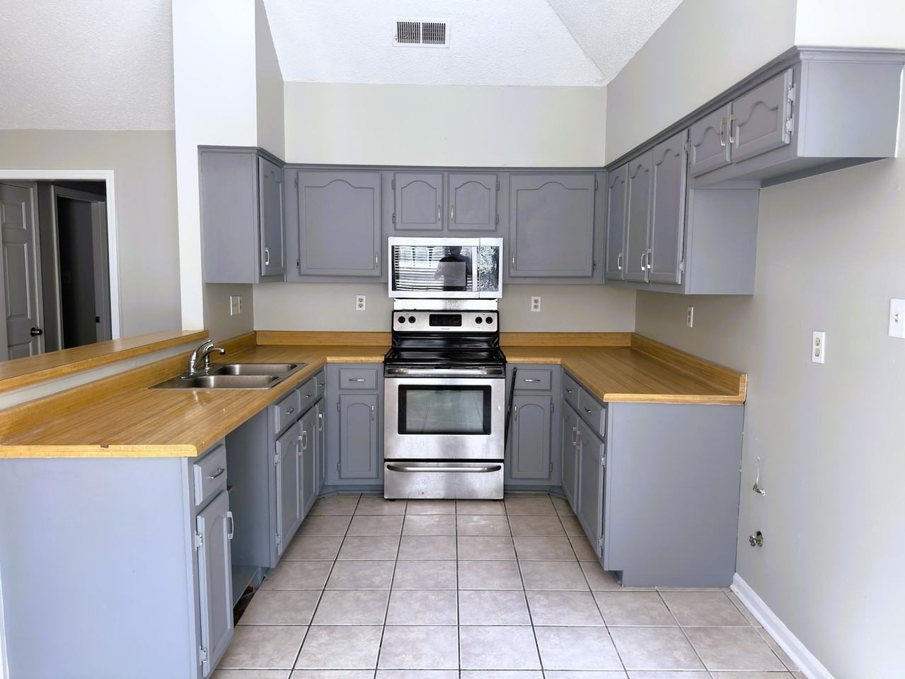 6625 Chauncey - Photo 6 of 20