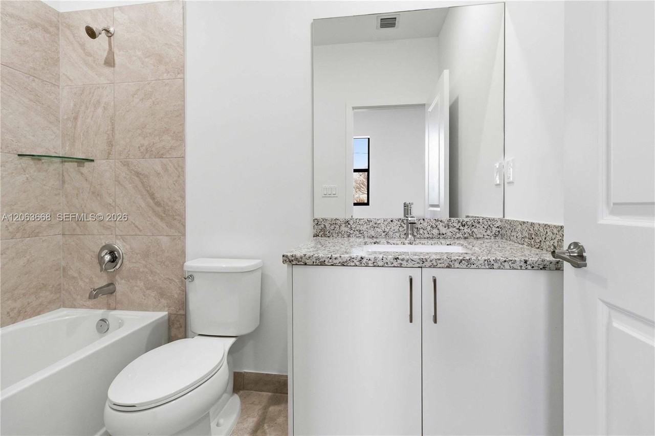 Sw 115th Ave - Photo 7 of 8