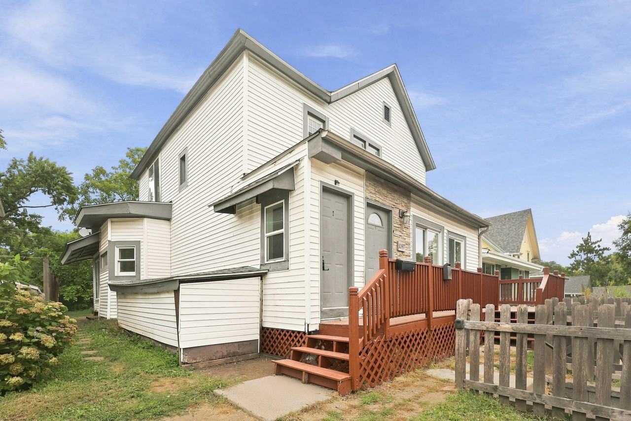 1097 Suburban Ave #2 - Photo 2 of 25
