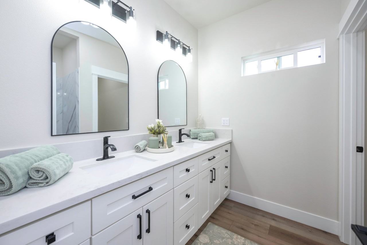 2775 Village Dr #1 - Photo 6 of 11
