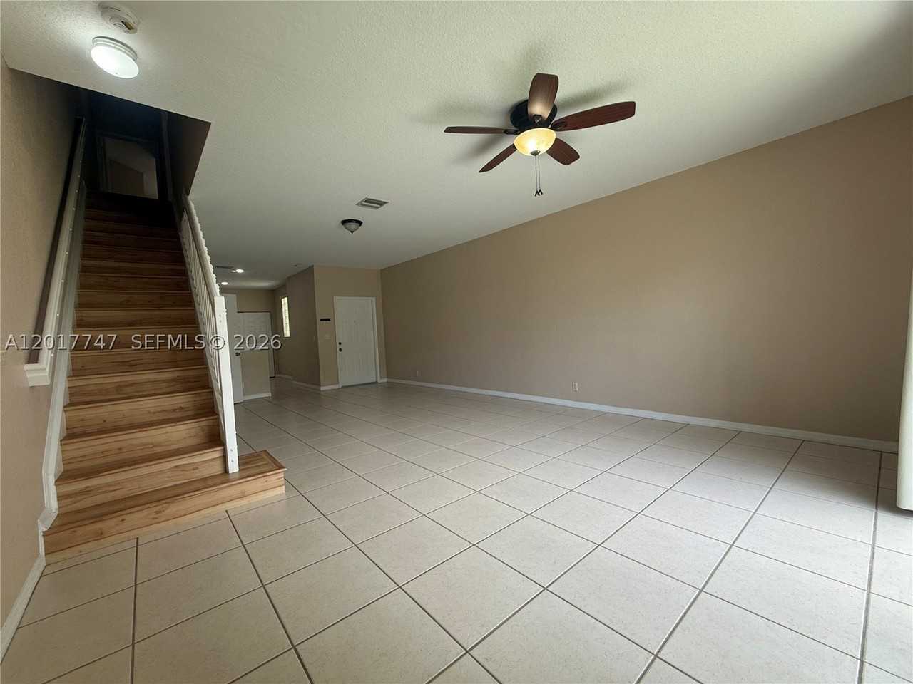 2434 Cordoba Bnd #2434 - Photo 5 of 17