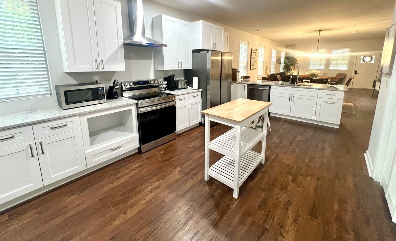 368 Andrew Hairston Pl Nw #1 - Photo 3 of 33