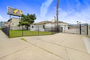 2377 Del Rosa Ave - Photo 1 of 1