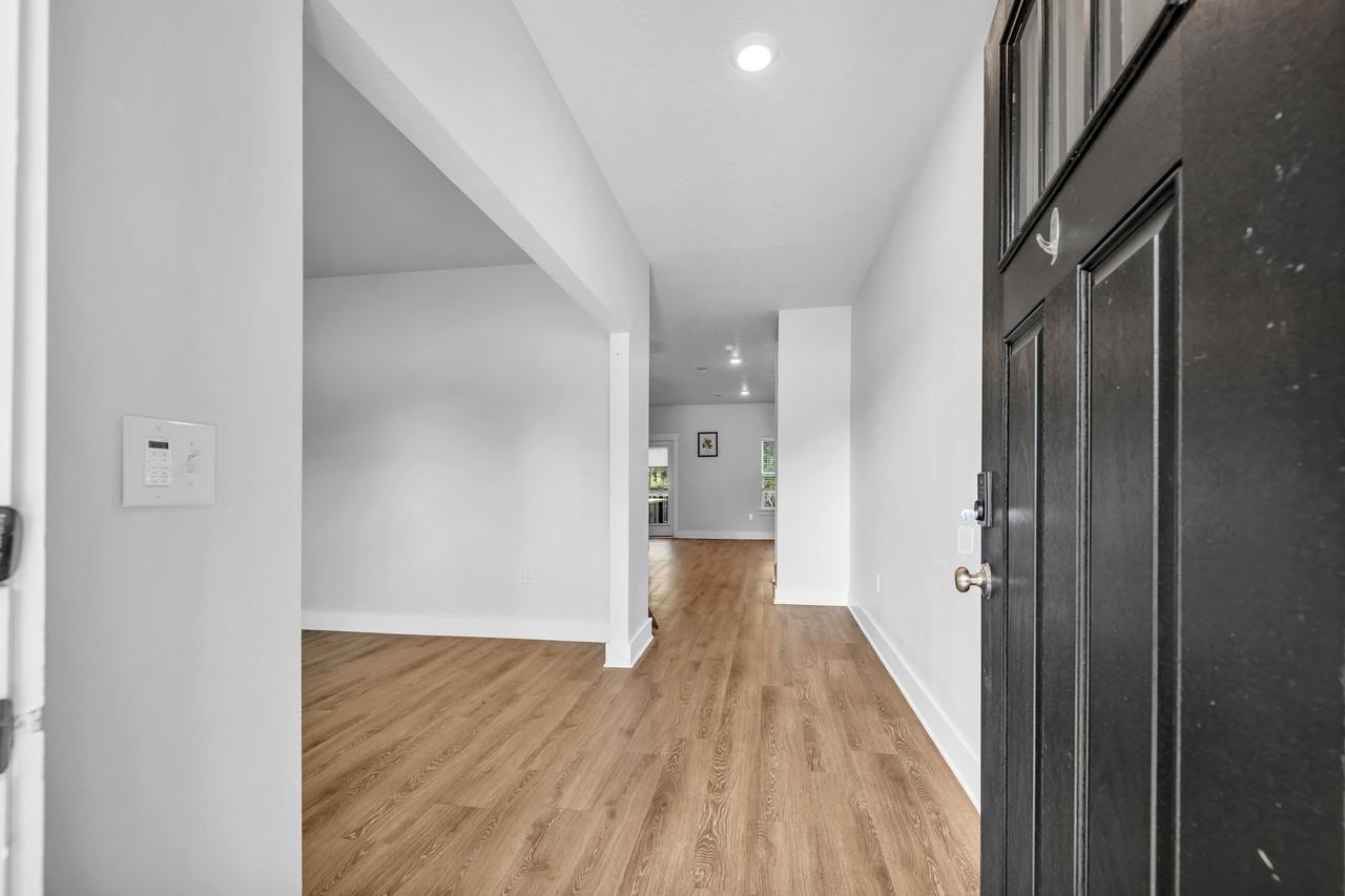 6082 Carina Rd #1 - Photo 3 of 29