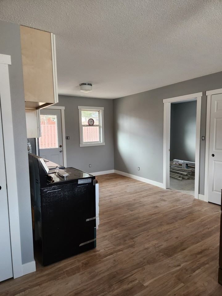 1513 Jefferson St S #1 - Photo 6 of 10