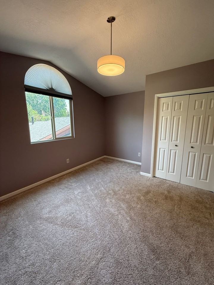 3491 W Forsythia Dr - Photo 7 of 17