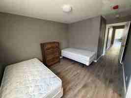 featured image of 9 Riverview Pl
