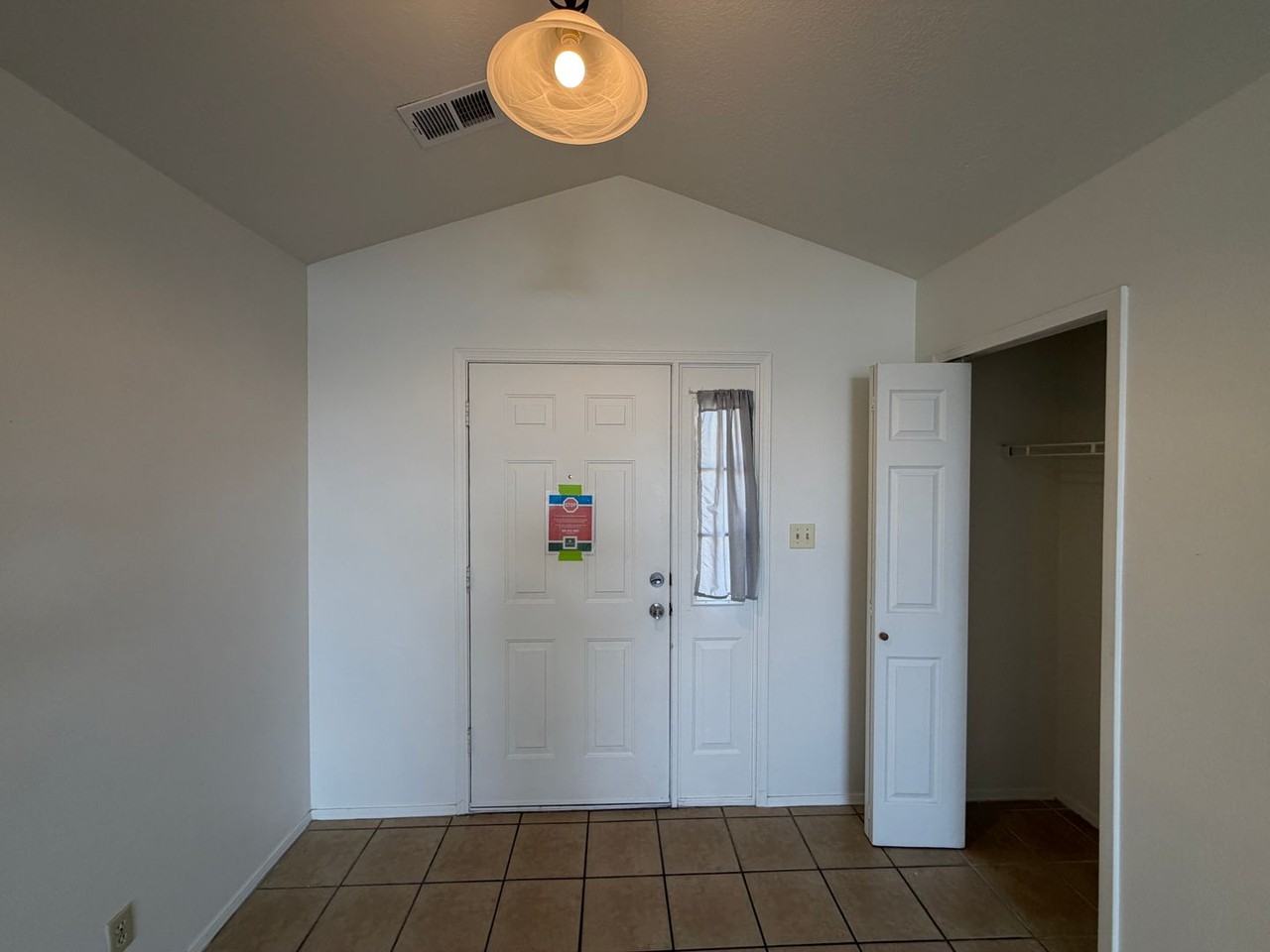 4520 Rockaway Loop Ne - Photo 4 of 30