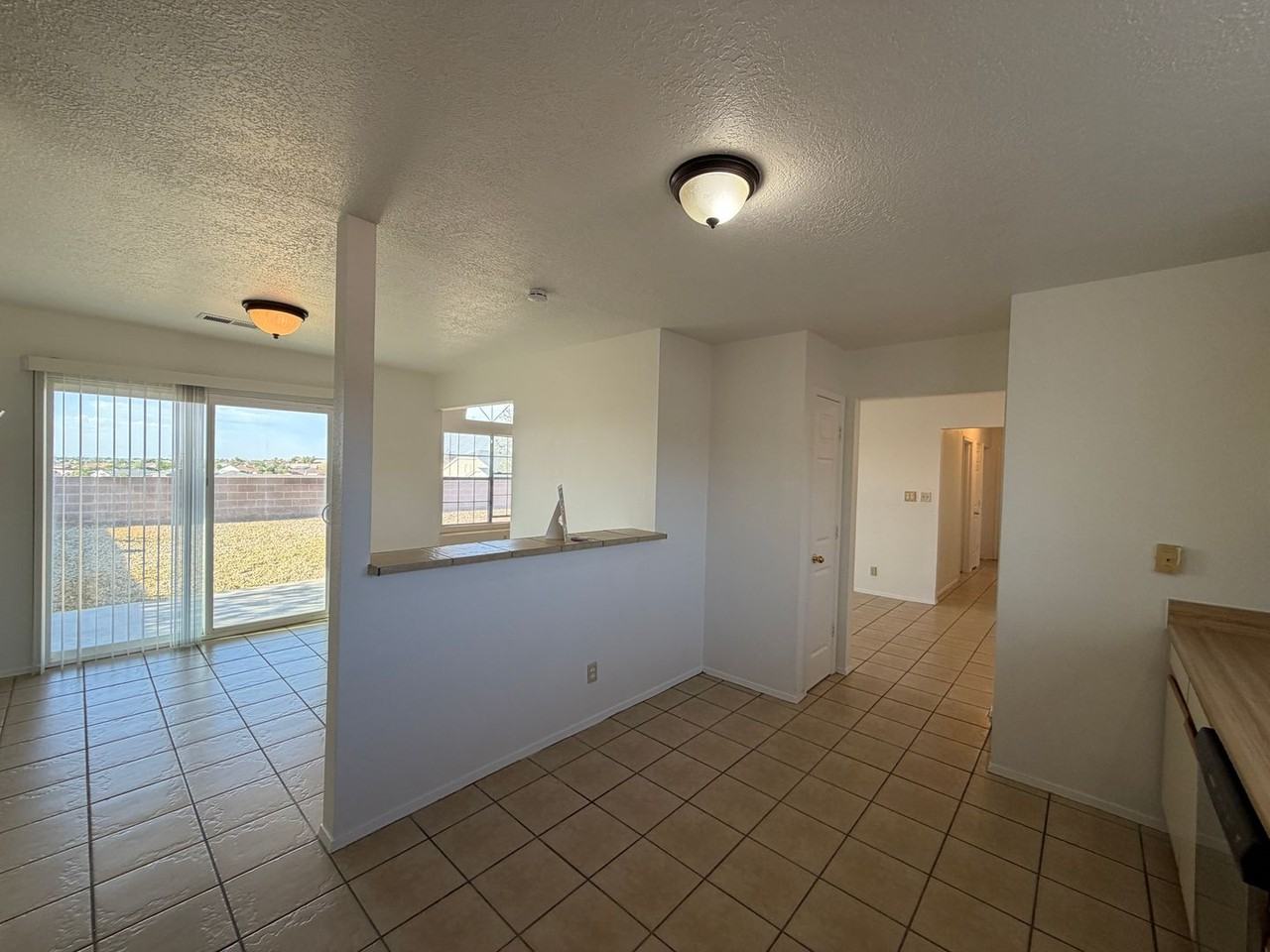 4520 Rockaway Loop Ne - Photo 7 of 30