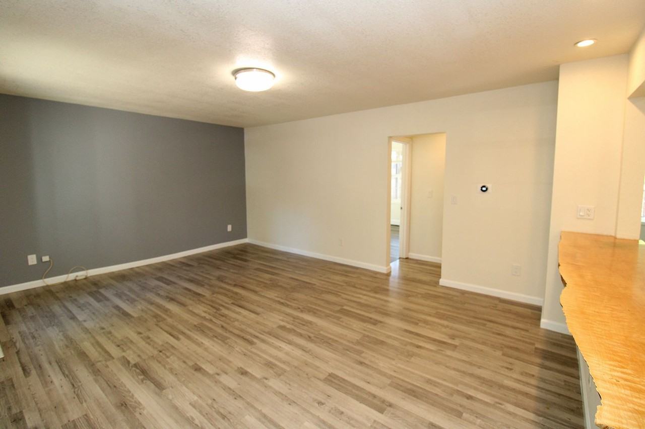 4419 N Albina Ave - Photo 5 of 30